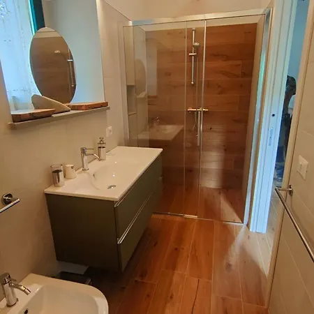 Foglie Фермерский дом